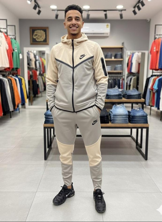 NIKE TECH🥰🥰SUPERGOOD🔥🔥❤️